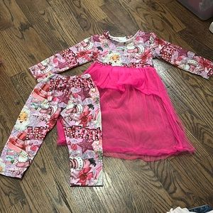 Pink Christmas outfit